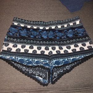 Patterned shorts